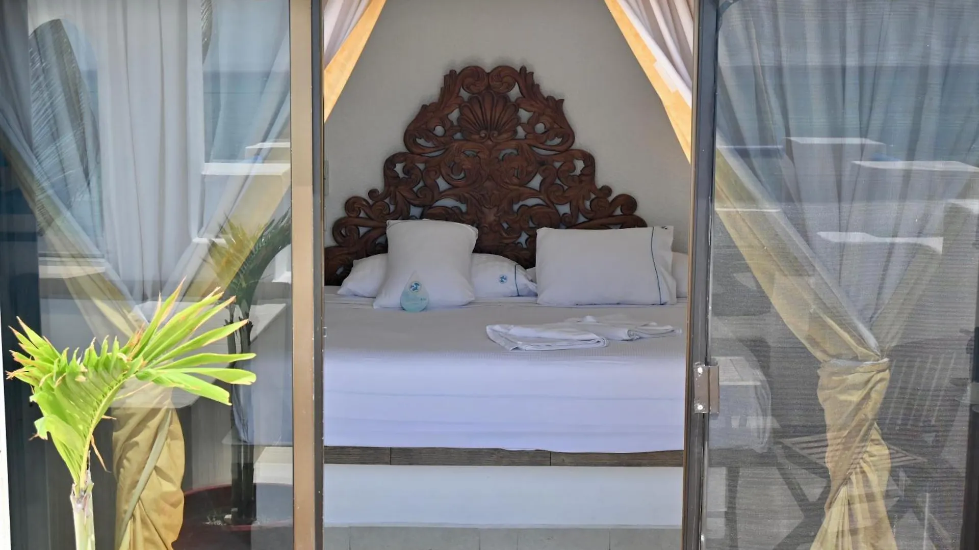 Pelicano Inn Playa Del Carmen - Beachfront Hotel 3*,  Mexico